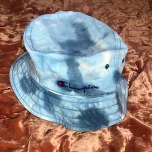 Champion Bucket Hat